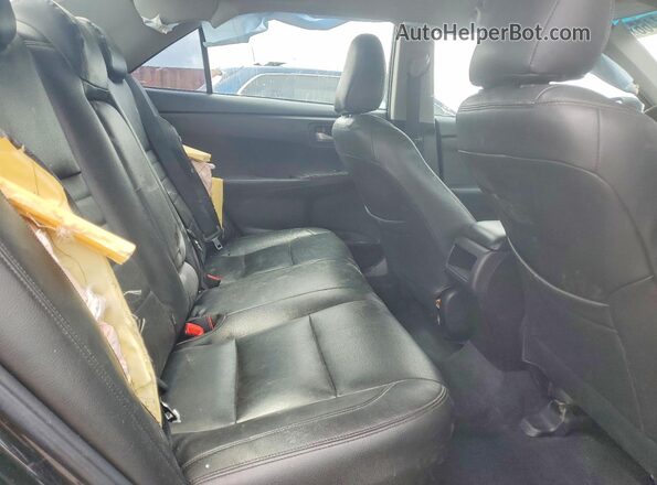 4T4BF1FK3GR558418 2016 TOYOTA CAMRY Black Rear seats view