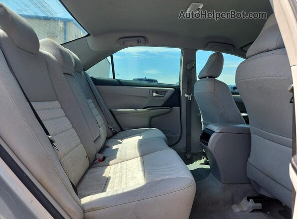 4T4BF1FK7GR535837 2016 TOYOTA CAMRY Серебряный Вид задних сидений