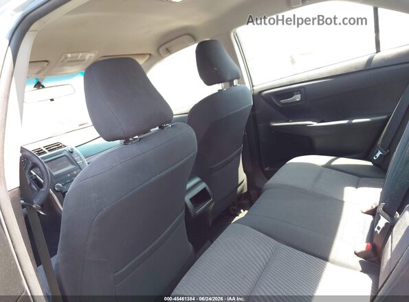 4T4BF1FK7GR570118 2016 TOYOTA CAMRY Silver 