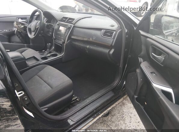 4T4BF1FK8GR526371 2016 TOYOTA CAMRY Black Widok wnętrza z przodu