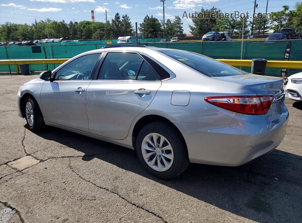 4T4BF1FK9GR526749 2016 TOYOTA CAMRY Серебряный Задняя левая четверть