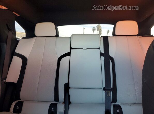 4W5KHMRK2RZ505692 2024 ACURA ZDX Blue Rear seats view