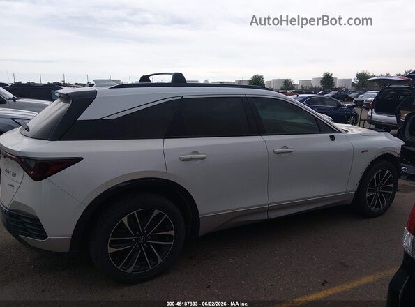 4W5KHNRL8RZ504092 2024 ACURA ZDX White Rear interior view