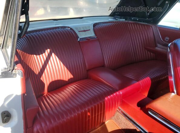 4Y85Z112450 1964 FORD THUNDERBIRD Белый 