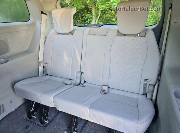 KNDMB5C19K6567109 2019 KIA SEDONA Gray უკანა ხედი