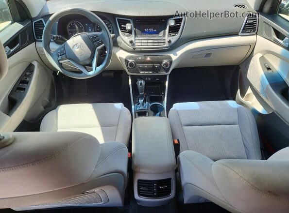 KM8J3CA21HU288141 2017 HYUNDAI TUCSON Серый 