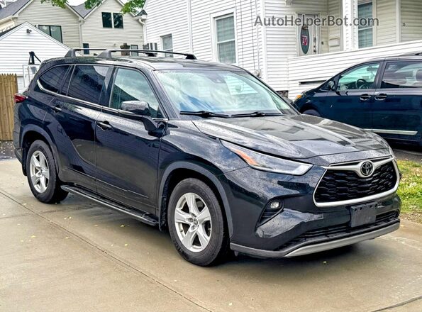 5TDBZRBH9NS165653 2022 TOYOTA HIGHLANDER Black 