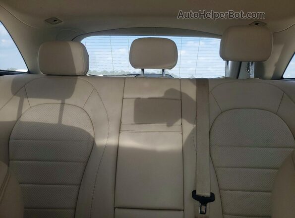 WDC0G4JB4GF093772 2016 MERCEDES-BENZ GLC-CLASS White Rear interior view