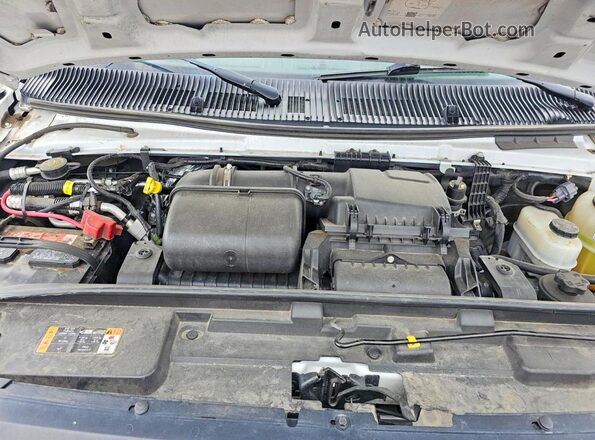 1FDWE3FN5RDD00733 2024 FORD ECONOLINE White Սալոնի դիմացի տեսք