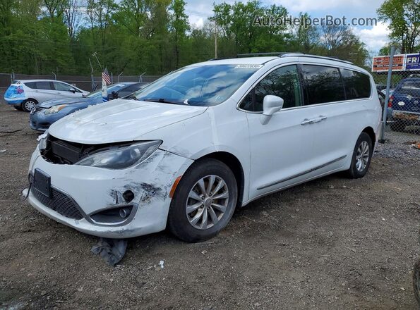 2C4RC1BG8KR539943 2019 CHRYSLER PACIFICA White Trasero izquierdo