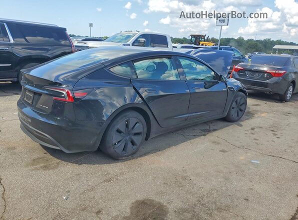 5YJ3E1EB5RF735425 2024 TESLA MODEL Черный Передняя правая четверть