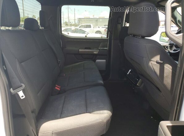 1FTEW1C89NKE08519 2022 FORD F150 White Rear interior view
