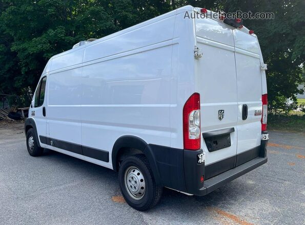 3C6TRVDG1KE563504 2019 RAM PROMASTER White Front right