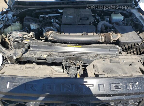 1N6ED1EK7PN631901 2023 NISSAN FRONTIER White Vista del compartimento del motor