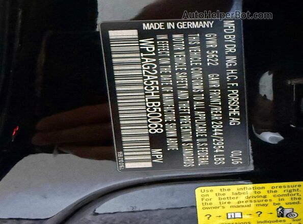 WP1AG2A55HLB50068 2017 PORSCHE MACAN Black 