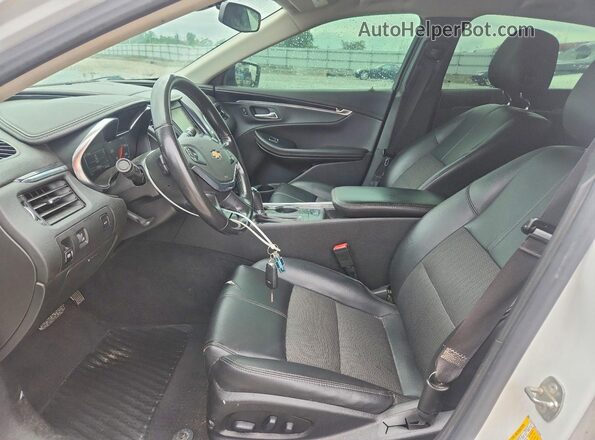 1G11Z5S35KU102445 2019 CHEVROLET IMPALA Белый Вид панели приборов