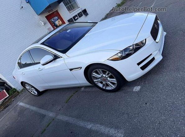 SAJAJ4FX4JCP25812 2018 JAGUAR XF White Rear left