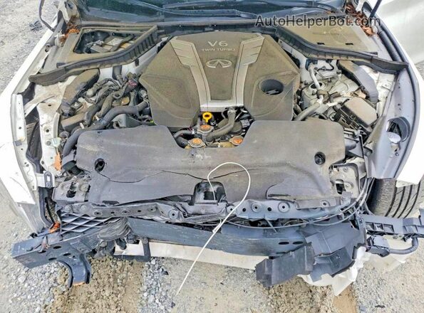 JN1EV7AP5JM364911 2018 INFINITI Q50 White Շարժիչի բաժամունքի տեսք