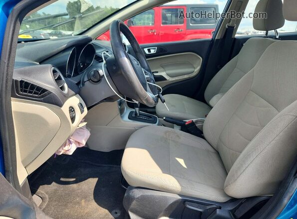 3FADP4BJ2GM148660 2016 FORD FIESTA Blue Вид панелі приладів