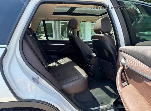 5UXKT0C59G0S78797 2016 BMW X5 White 