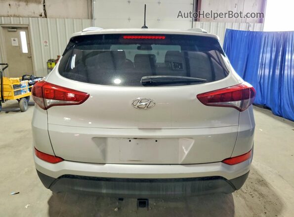 KM8J33A47HU376323 2017 HYUNDAI TUCSON Silver Вид салону спереду