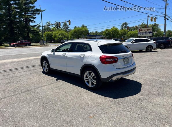 WDCTG4GB9JJ505418 2018 MERCEDES-BENZ GLA Белый Передняя правая четверть