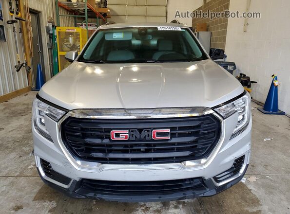 3GKALMEV5NL147002 2022 GMC TERRAIN Silver 