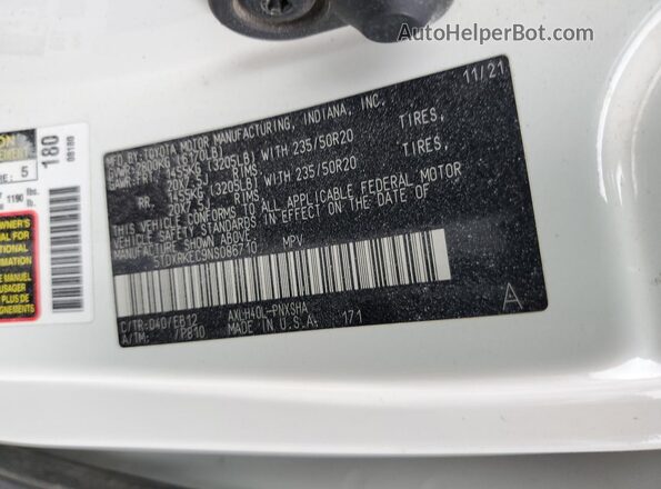 5TDXRKEC9NS086710 2022 TOYOTA SIENNA White 