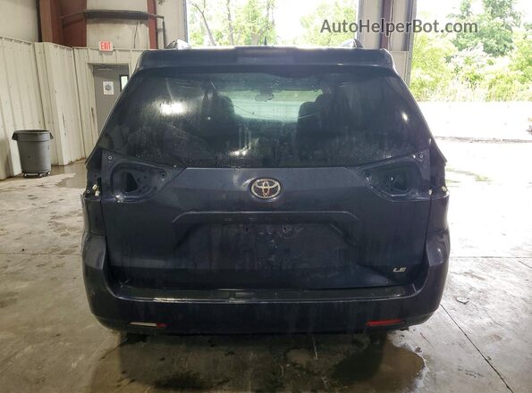 5TDKZ3DC1JS960012 2018 TOYOTA SIENNA Blue 