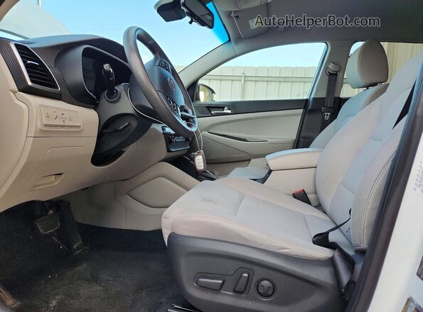 KM8J3CA47KU896206 2019 HYUNDAI TUCSON White 