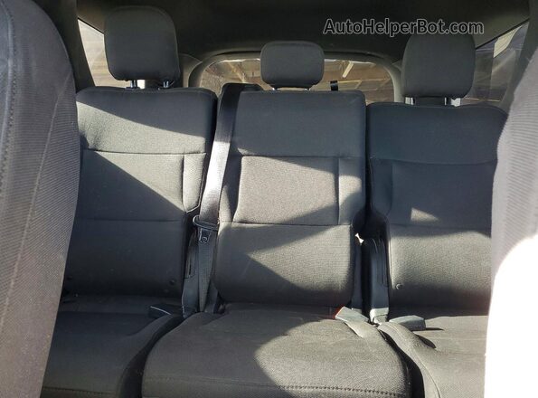 1FM5K8AB4MGA65652 2021 FORD EXPLORER Silver Widok wnętrza z tyłu