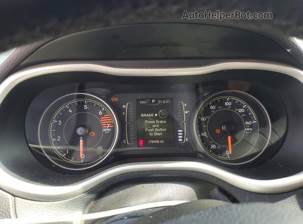 1C4PJLLB4JD509870 2018 JEEP CHEROKEE Black Հետևի նստատեղերի տեսք