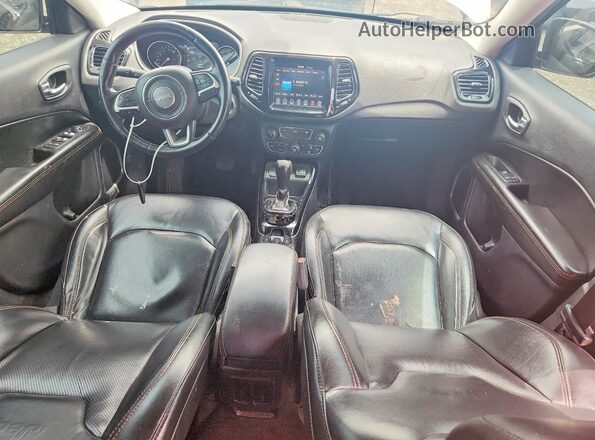 3C4NJCCB4KT711322 2019 JEEP COMPASS Silver Սարքավորումների վահանակի տեսք