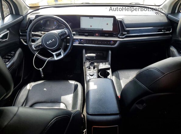5XYK33AF3PG091404 2023 KIA SPORTAGE White ხელსაწყოთა პანელის ხედი