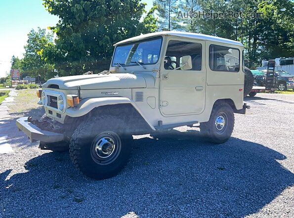 280634 1978 TOYOTA LAND CRUISER Бежевый Задняя правая четверть