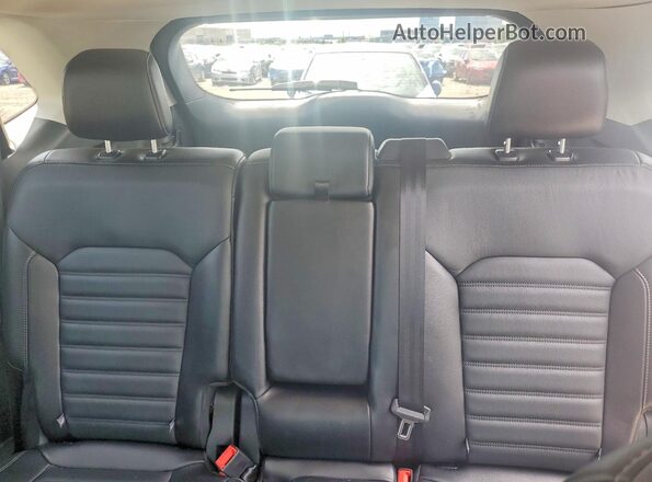 2FMPK4J91JBB49476 2018 FORD EDGE Blue უკანა სალონის ხედი
