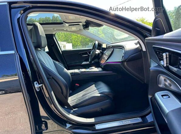 W1KLF4HB3RA007028 2024 MERCEDES-BENZ E Black 
