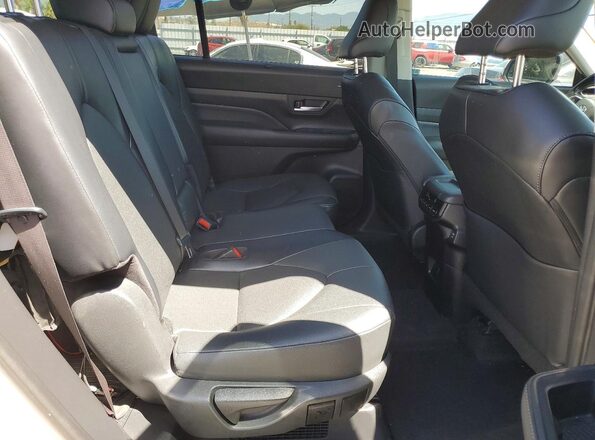 5TDACAB59RS004696 2024 TOYOTA ALL White 