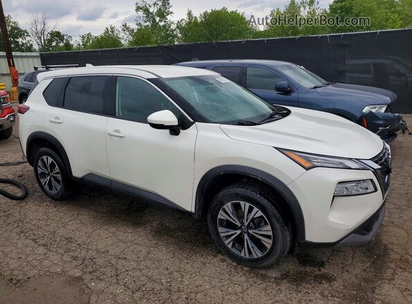 5N1BT3BB8PC745132 2023 NISSAN ROGUE Белый Вид спереди