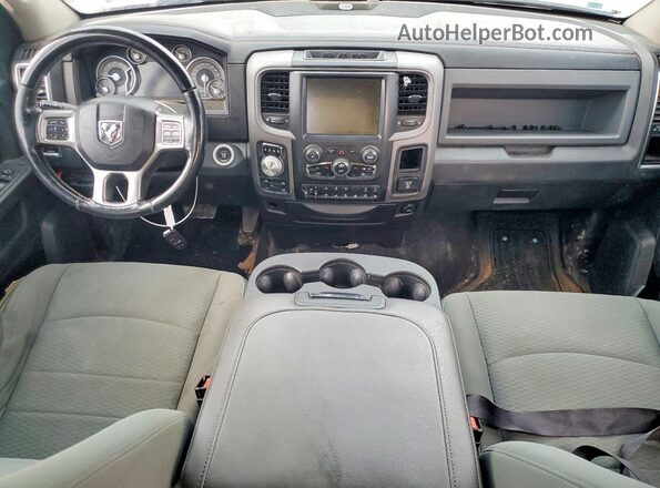1C6RR7PM6GS282780 2016 RAM 1500 White ხელსაწყოთა პანელის ხედი