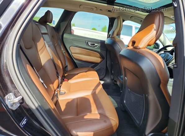 YV4102RK9L1411865 2020 VOLVO XC60 Black Вид підкапотного простору