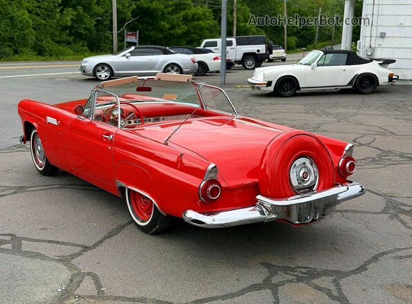 PGFH1660650000000 1956 FORD THUNDRBIRD Красный Передняя правая четверть