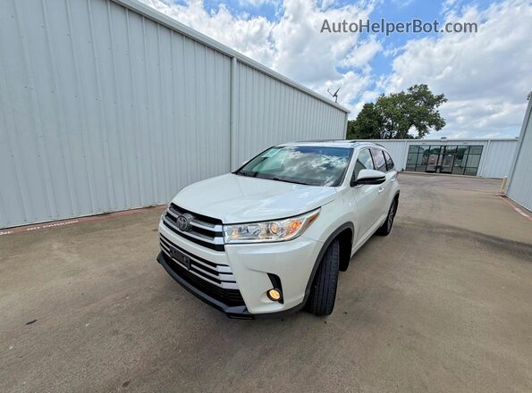 5TDJZRFH5JS908423 2018 TOYOTA HIGHLANDER White Rear right