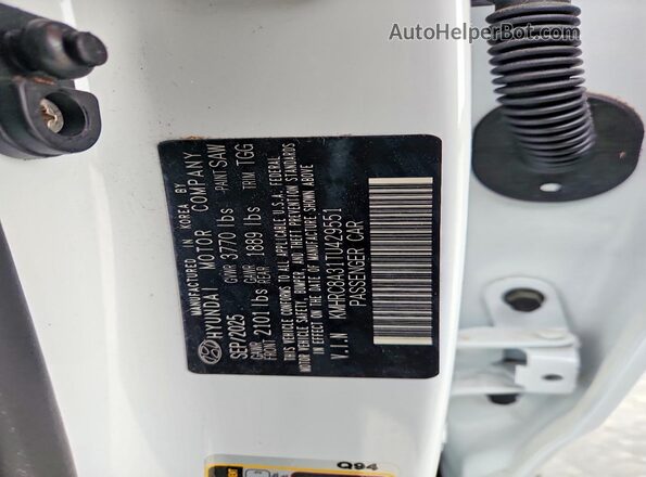 KMHRC8A31TU429551 2026 HYUNDAI VENUE White 