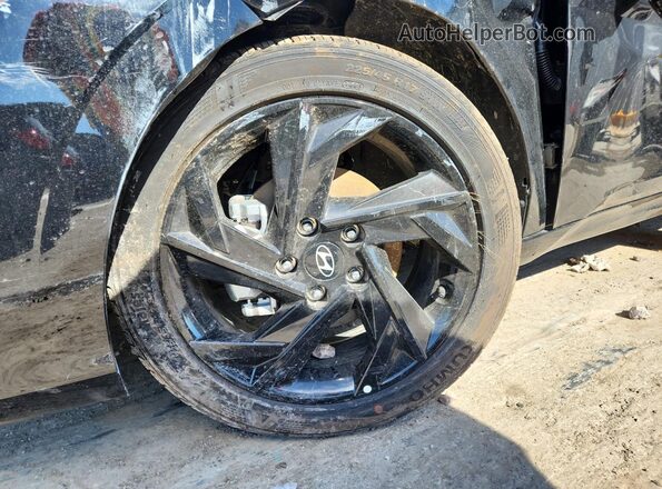 KMHLM4DGXTU222375 2026 HYUNDAI ELANTRA Black Սալոնի 360 աստիճան տեսք