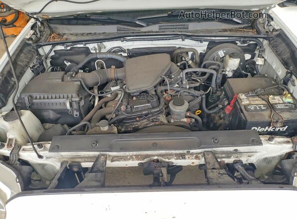 5TFRX5GN6LX170358 2020 TOYOTA TACOMA White Engine compartment view