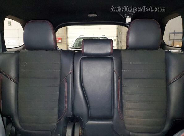 JA4AZ3A32LJ001874 2020 MITSUBISHI OUTLANDER Silver Rear interior view
