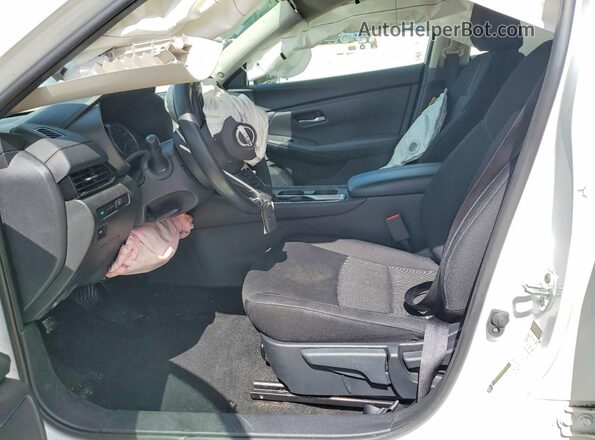 3N1AB8CV3RY231050 2024 NISSAN SENTRA Белый Вид панели приборов