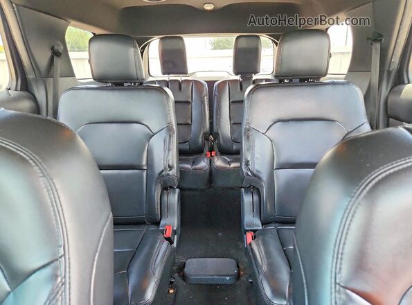 1FM5K7D87KGA40073 2019 FORD EXPLORER Black Rear interior view
