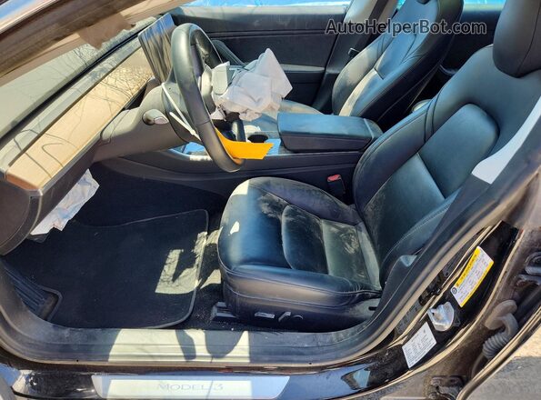 5YJ3E1EB7JF127412 2018 TESLA OTHER Black Вид панелі приладів
